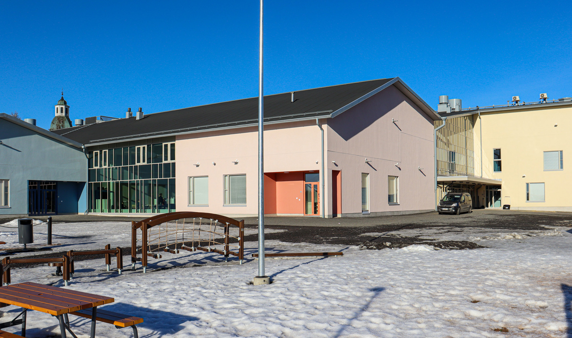 Huittisen uusi koulu